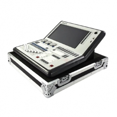 ustroystvo-upravleniya-svetom-v-show-quartz-console