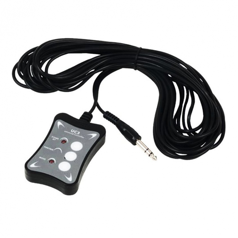 ustroystvo-upravleniya-svetom-adj-uc3-basic-controller-0