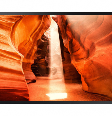 informacionnyy-displey-samsung-55-om55n-s