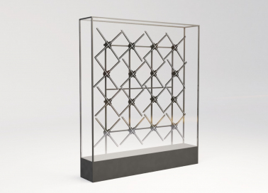 multi-ekran-iz-16-ustroystv-dlya-golograficheskih-ventilyatorov