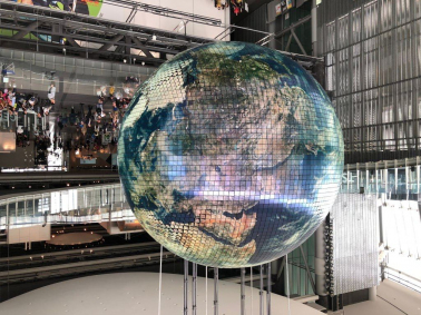 svetodiodnyy-video-shar-xled-xsphere-r5-diametr-1-2-m