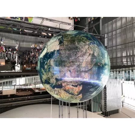 svetodiodnyy-video-shar-xled-xsphere-r7-62-diametr-4-m