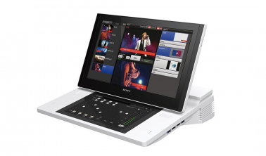 mobilnyy-videomiksher-sony-aws-750