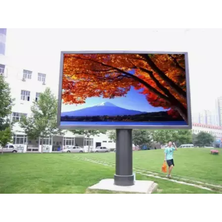 ulichnaya-svetodiodnaya-videostena-7-20-m-na-3-60-metra-shag-pikselya-10-mm