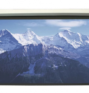 ekran-s-elektroprivodom-dlya-krupnyh-meropriyatiy-alyuminievyy-korpus-master-large-control-mw-fiberglass-216-286h488-16-9